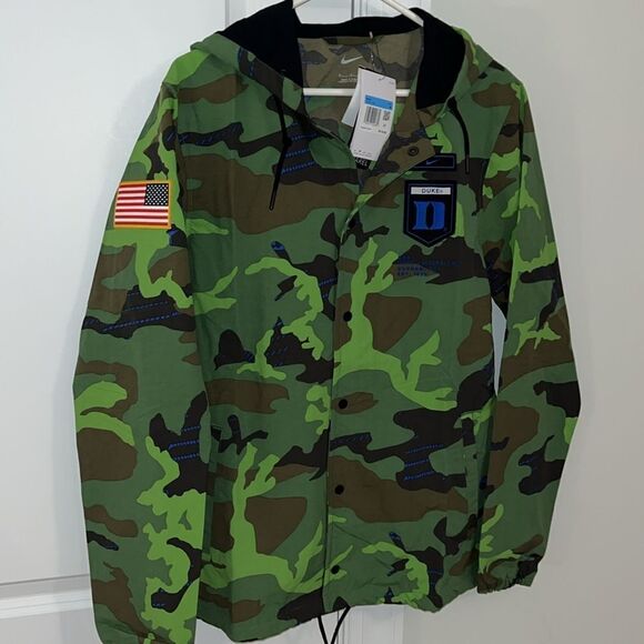 Duke University 22 Salute to Service Camouflage Treeline Blue Devils Snap Jacket - Picture 1 of 5